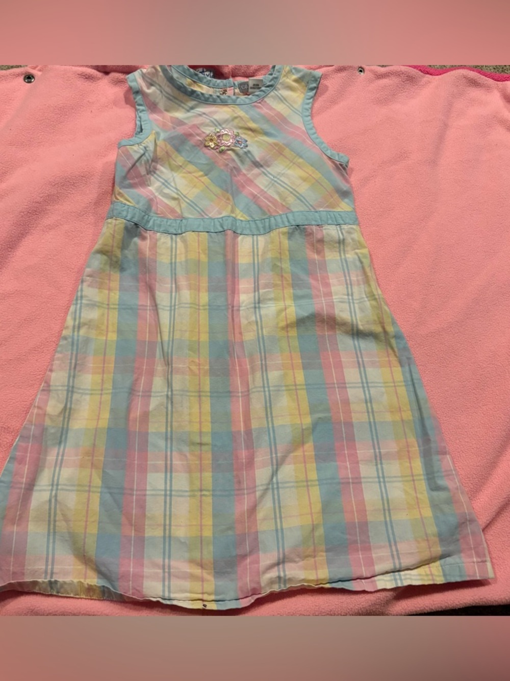 VTG Carters multi-colored plaid pattern in shades of blue, pink, and yellow sz 6